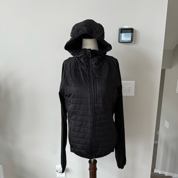 Zyia Shiny Quilted Full Zip Hooded Light-Weight Athletic Jacket - Picture 3 of 9